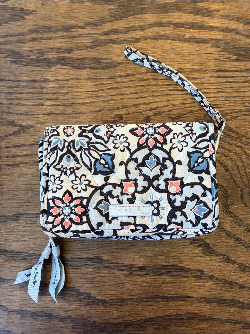 Vera Bradley wristlet